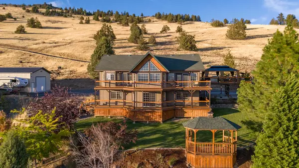 Klamath Falls, OR 97601,3300 Plum Hill RD