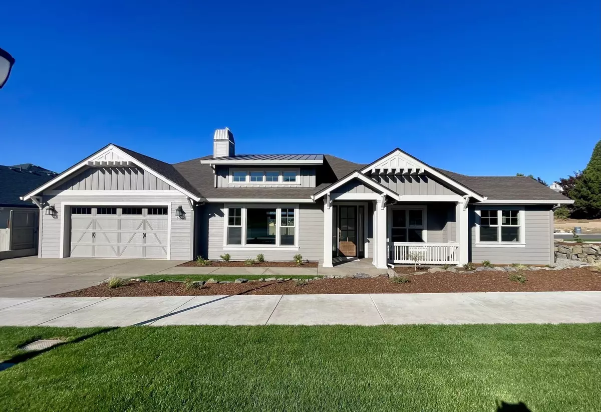 Medford, OR 97504,558 Autumn Hills DR