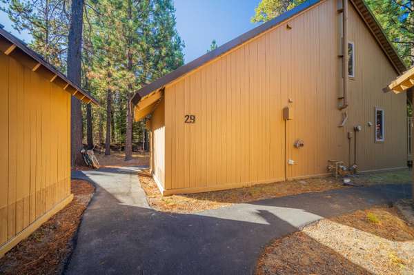 17635 Cluster Cabin LN #29, Sunriver, OR 97707