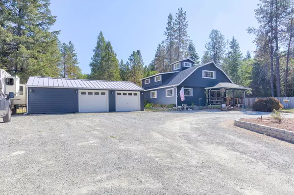 333 Moonbeam LN, Grants Pass, OR 97527