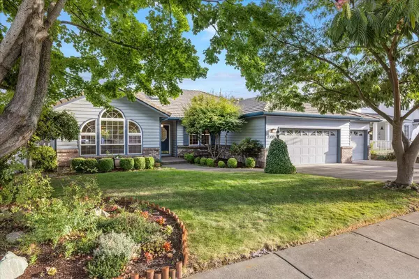 2495 Greenridge DR, Medford, OR 97504