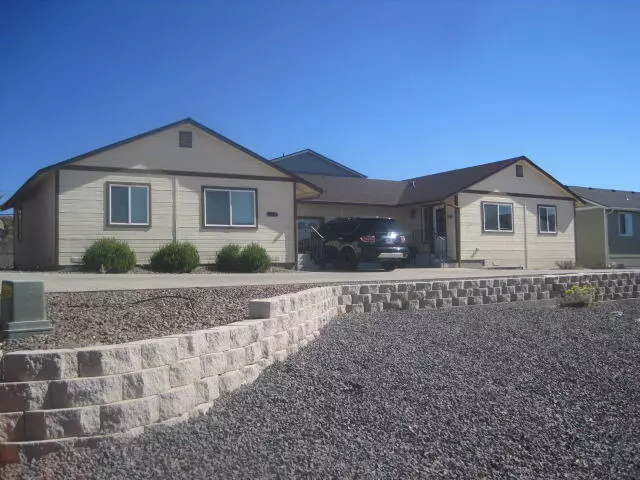 Klamath Falls, OR 97601,504 Harbor View DR