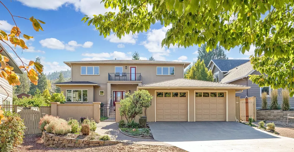 Ashland, OR 97520,1644 Ross LN