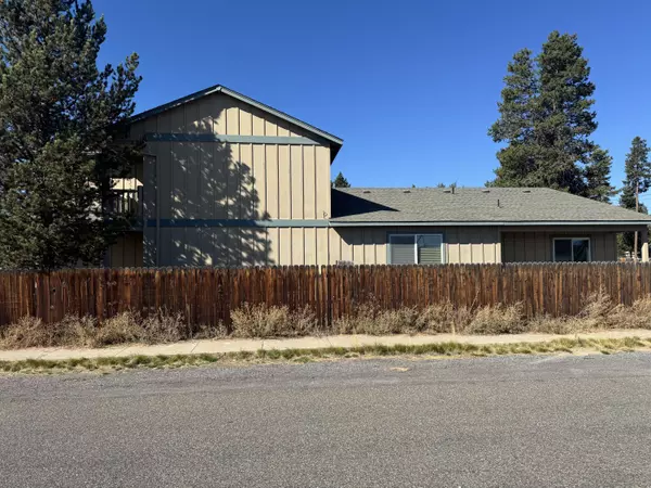 La Pine, OR 97739,16696 Shaw Pine CT