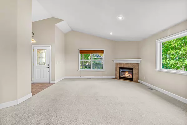 Ashland, OR 97520,340 Hemlock LN