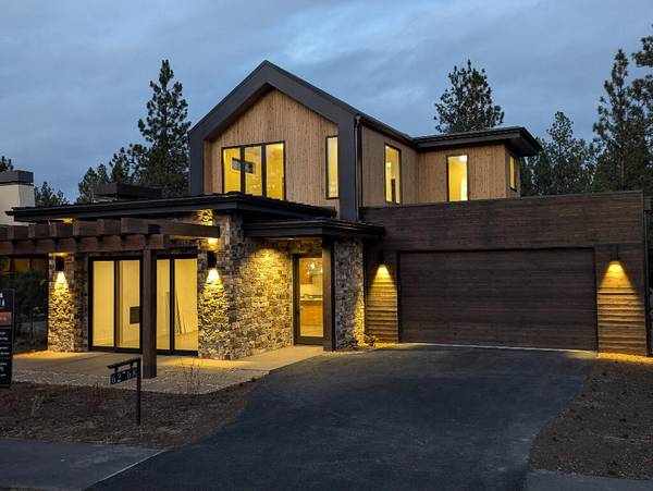 62768 Sand Lily WAY, Bend, OR 97703