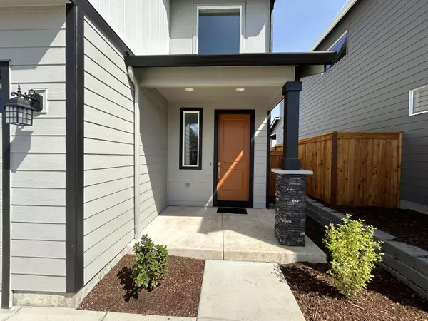 Eagle Point, OR 97524,121 Valemont #34