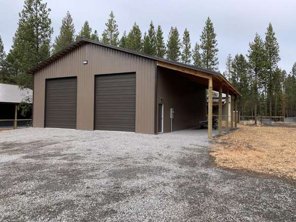 17156 Azusa RD, Bend, OR 97707