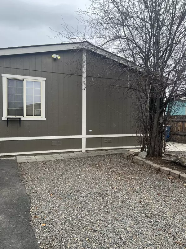 Redmond, OR 97756,1201 28th street #48