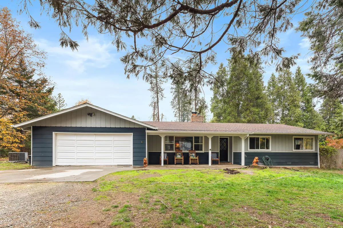 Grants Pass, OR 97526,2020 Robertson Bridge RD