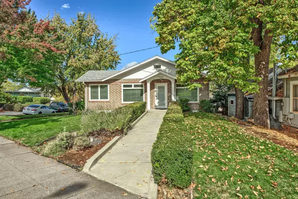 1049 Siskiyou BLVD, Ashland, OR 97520