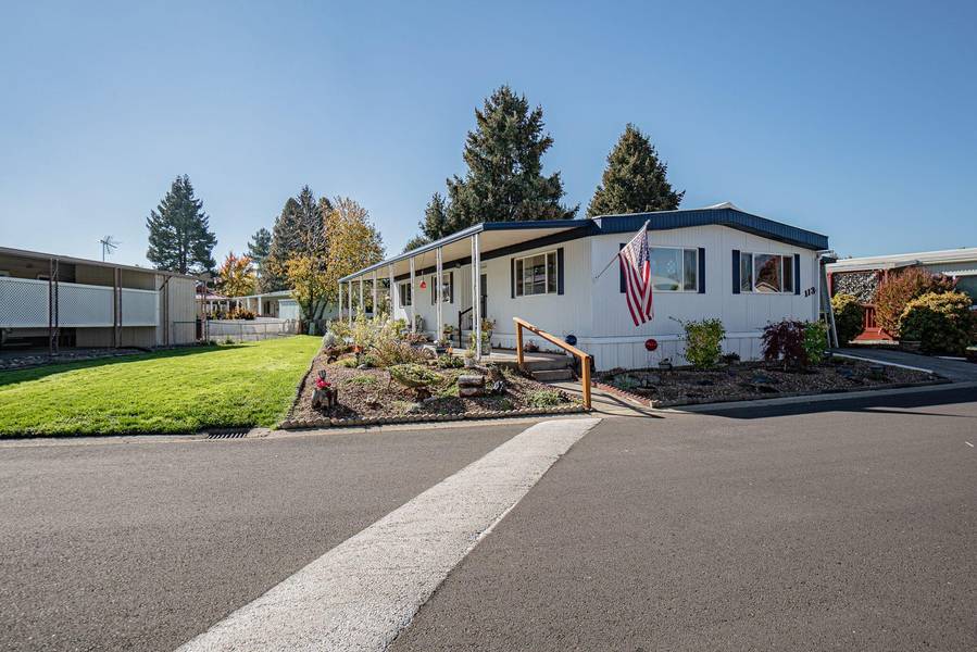 3431 Pacific HWY #SPC 113, Medford, OR 97501