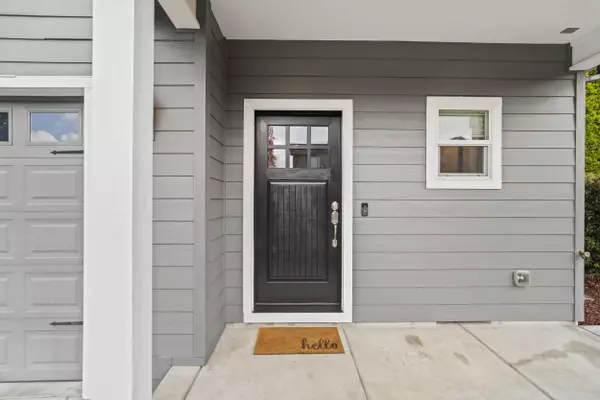 Medford, OR 97504,3631 Jerome LN