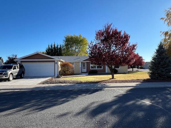 6326 Katie LN, Klamath Falls, OR 97603