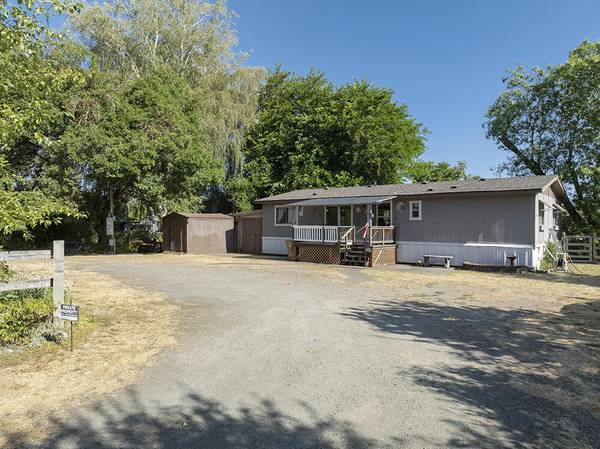 4726 Lower River RD, Grants Pass, OR 97526