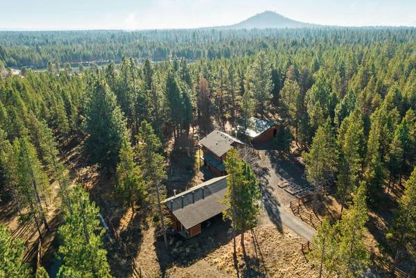 16815 Derringer DR, Bend, OR 97707