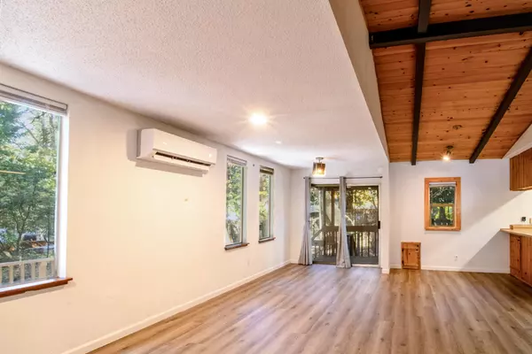 Cave Junction, OR 97523,280 Madrona DR