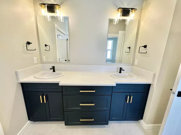 Medford, OR 97501,657 Terrazzo WAY