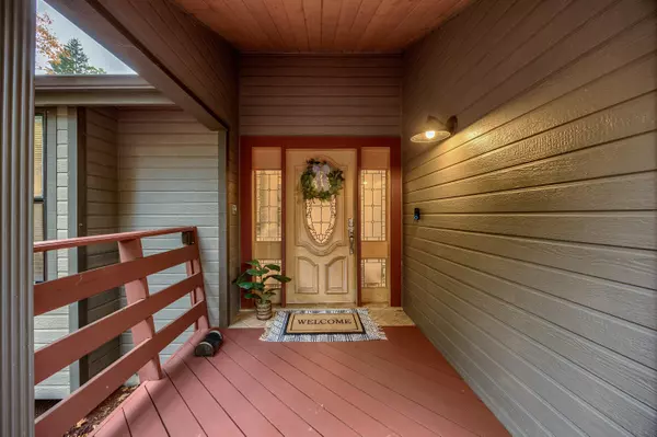 Grants Pass, OR 97526,130 Shadow LN