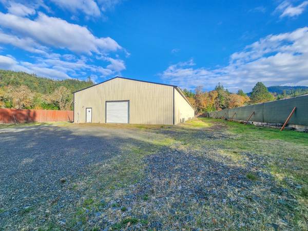 1344 Thompson Creek RD, Selma, OR 97538