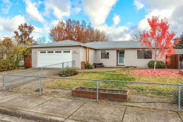 3056 Clearview AVE,  Medford,  OR 97501