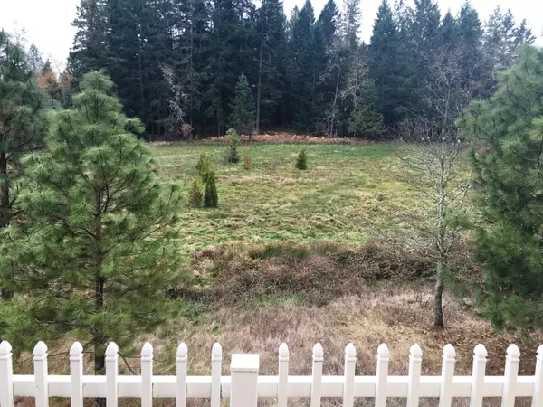 Grants Pass, OR 97527,3121 University RD