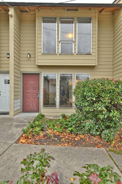 1800 Crater Lake AVE #UNIT 35, Medford, OR 97504