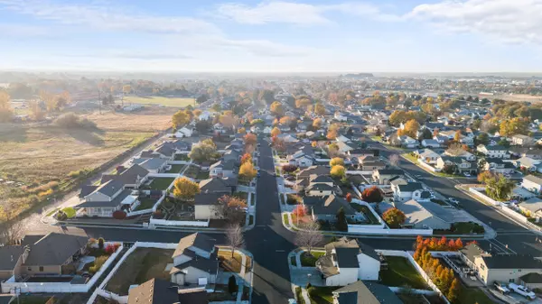 Hermiston, OR 97838,1310 Hurlburt AVE