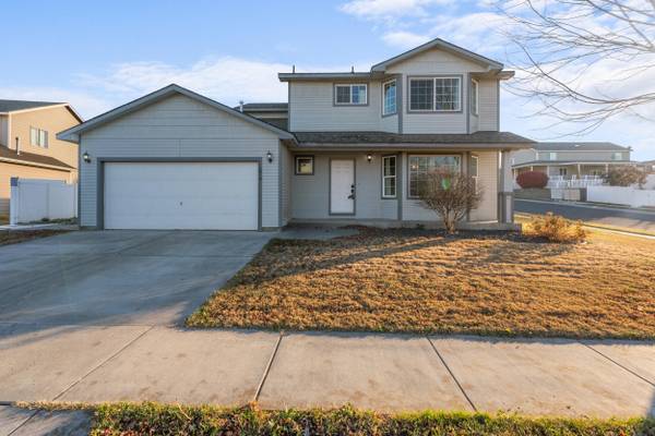 1310 Hurlburt AVE, Hermiston, OR 97838