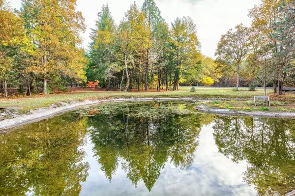 Grants Pass, OR 97527,206 Rio Mesa DR