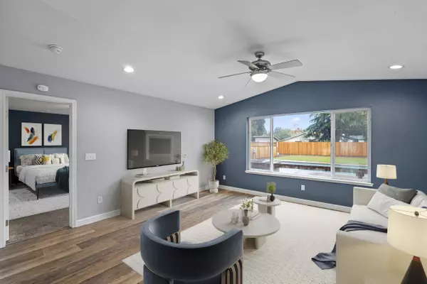 Central Point, OR 97502,3432 Edella ST