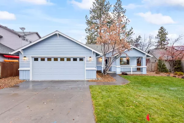 61467 Rock Bluff LN, Bend, OR 97702