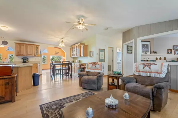 Prineville, OR 97754,5110 Jerry DR