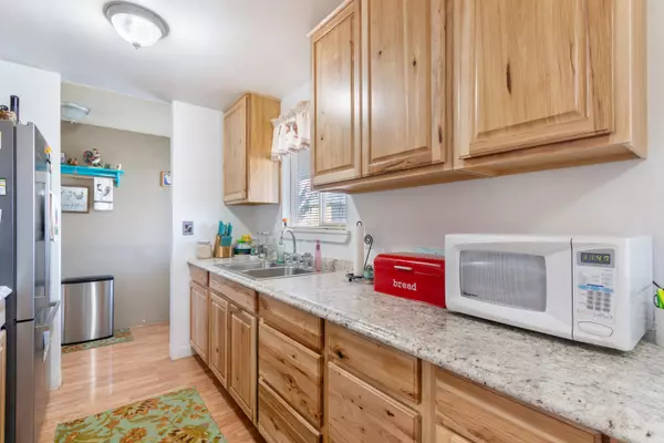 Prineville, OR 97754,706 5th ST