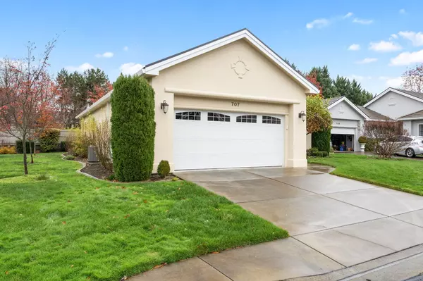 Medford, OR 97504,707 Summerwood DR