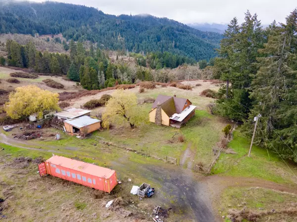 Myrtle Creek, OR 97457,3017 Boomer Hill RD