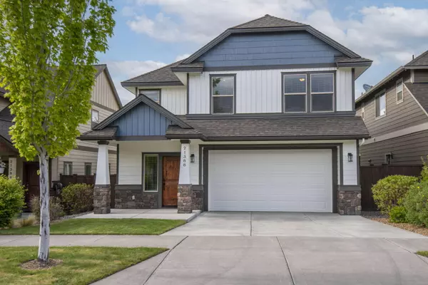 21388 Evelyn PL, Bend, OR 97701