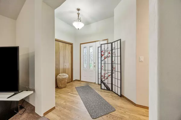 Medford, OR 97504,2534 Waters Edge WAY