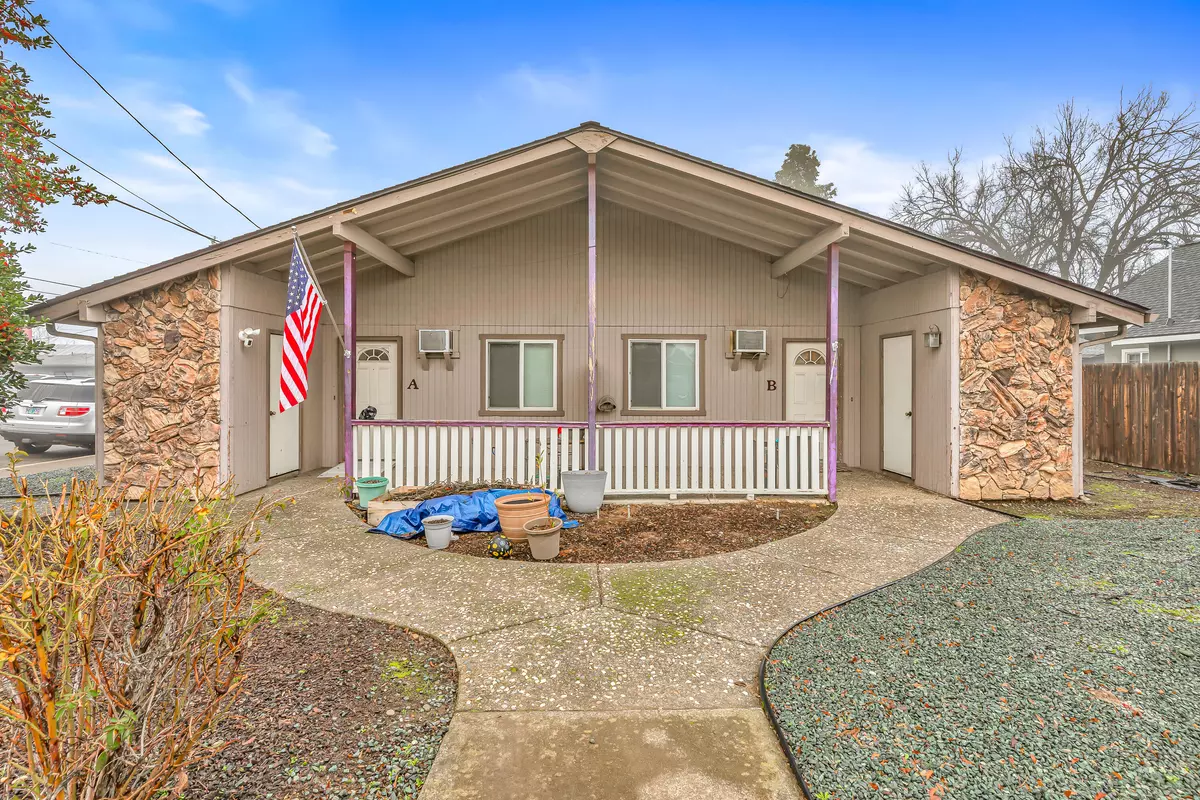 Medford, OR 97501,302 Boardman ST