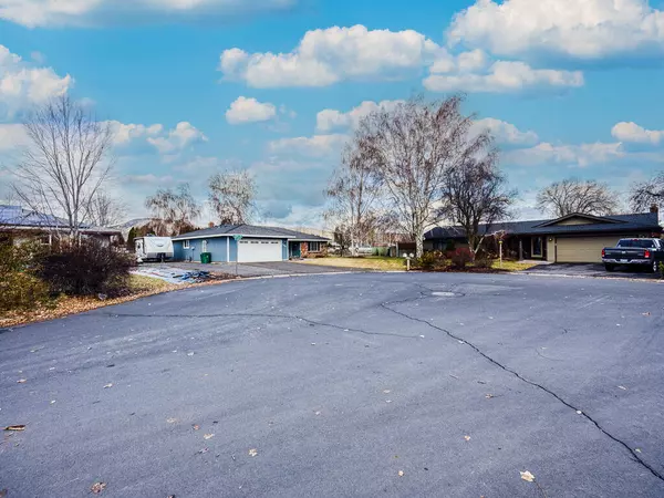 Klamath Falls, OR 97603,5149 Sumac AVE