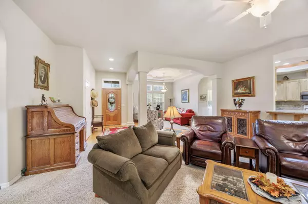 Grants Pass, OR 97527,2854 Riverbanks RD