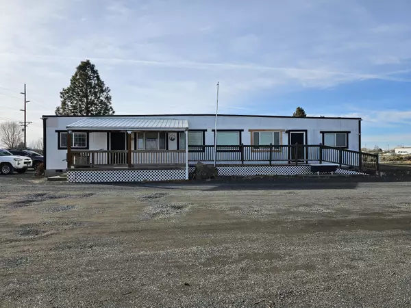 Christmas Valley, OR 97641,57276 Park RD