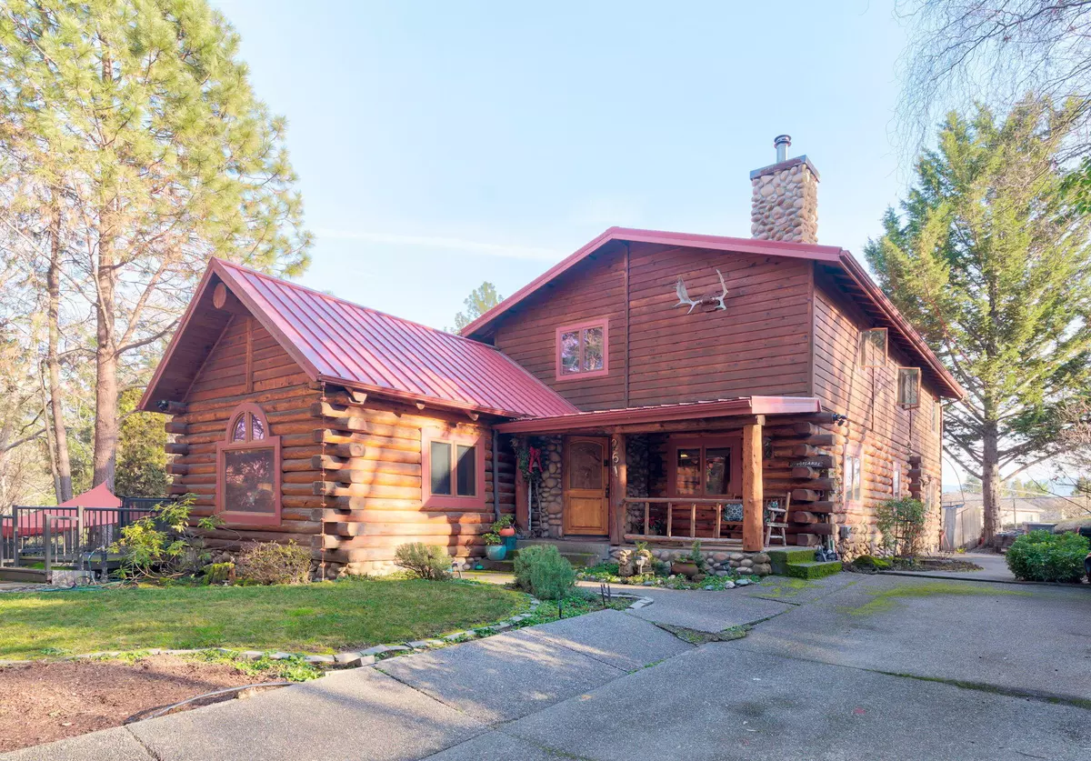 Grants Pass, OR 97526,261 Springwood PL