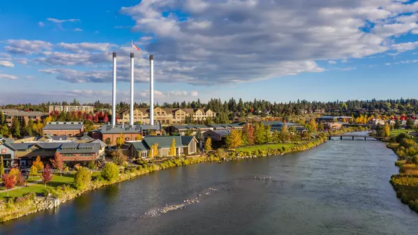 Bend, OR 97702,20013 Pinewood RD