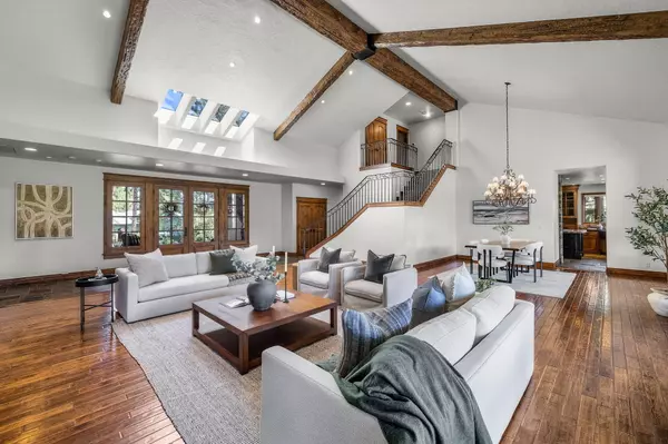 Bend, OR 97702,19586 Green Lakes LOOP