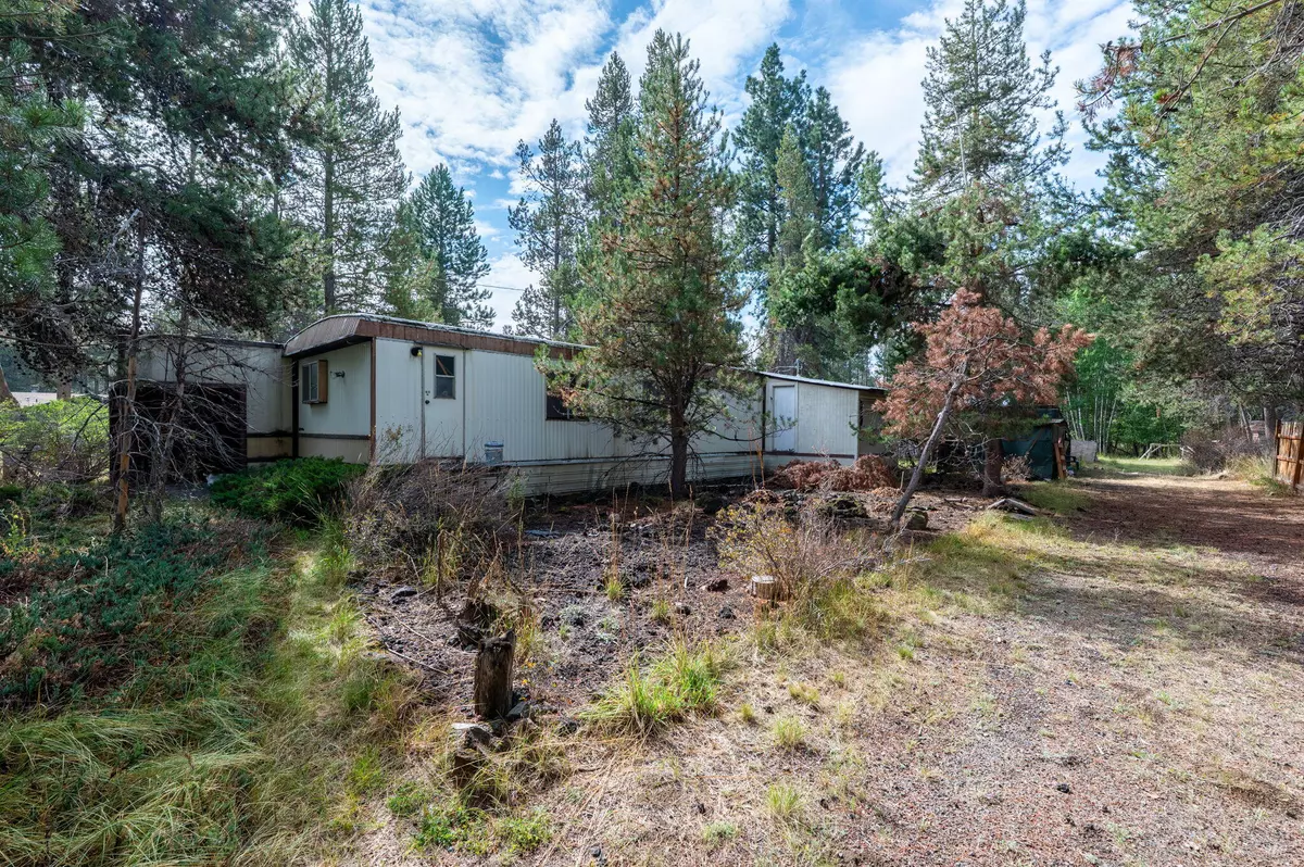 Bend, OR 97707,55521 Gross DR