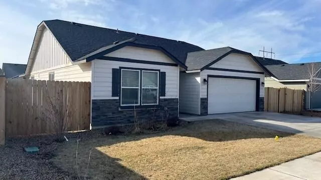 Redmond, OR 97756,3860 Pumice AVE