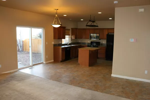 Bend, OR 97702,21274 Capella PL