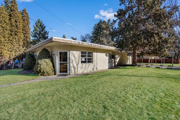 800 9th ST, Bend, OR 97701