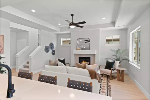 Bend, OR 97702,20890 Denver DR